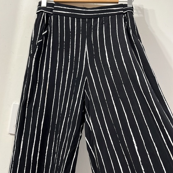 Wilfred Aritzia Faun Stripe Wide Leg Pant Tie Back Pull On Black/ White M - Picture 5 of 13